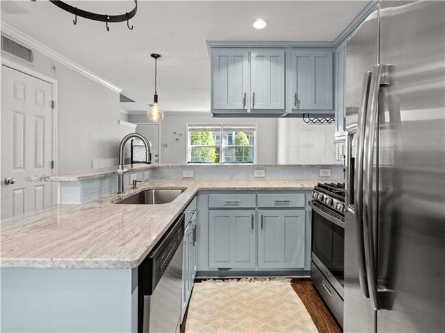 Building Photo - 2232 Dunseath Ave NW