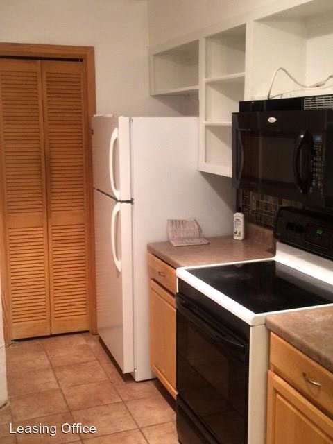 Foto del edificio - 2 br, 2 bath House - 2906 West Avenue Unit 9