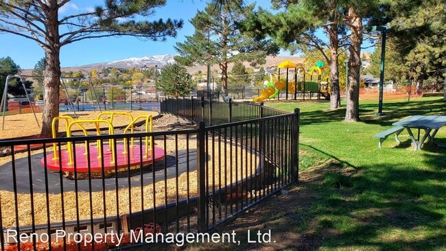 Foto del edificio - 2 br, 1 bath House - 3917 Clearacre Lane #156
