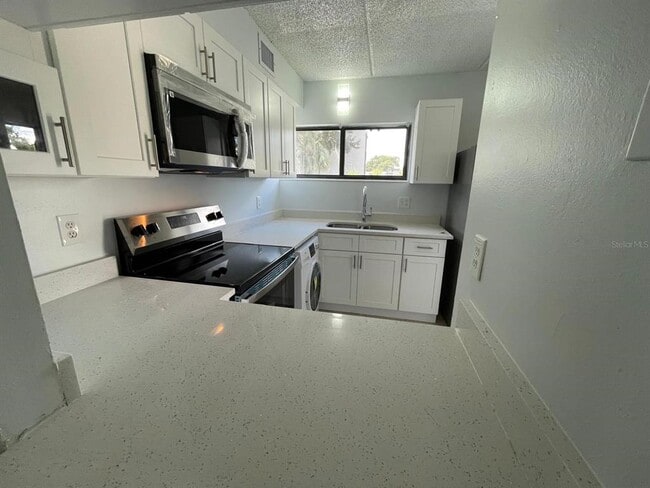 Foto del edificio - 1108 Bartow Rd