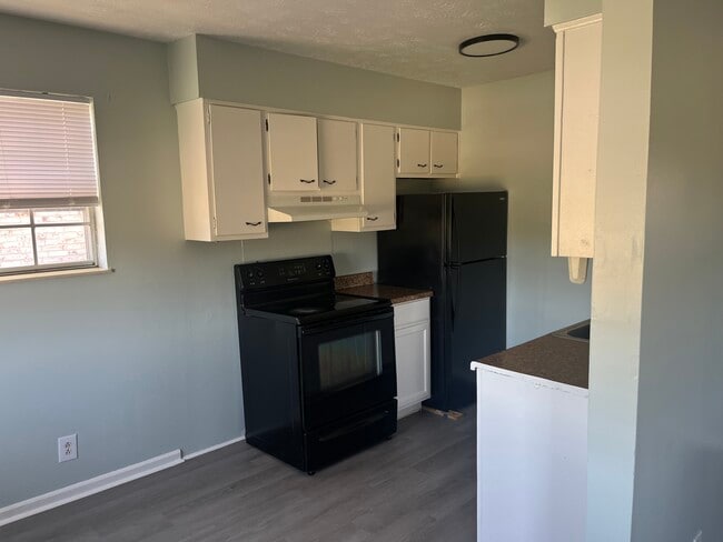 Kitchen - 1515 Steadmantown Ln