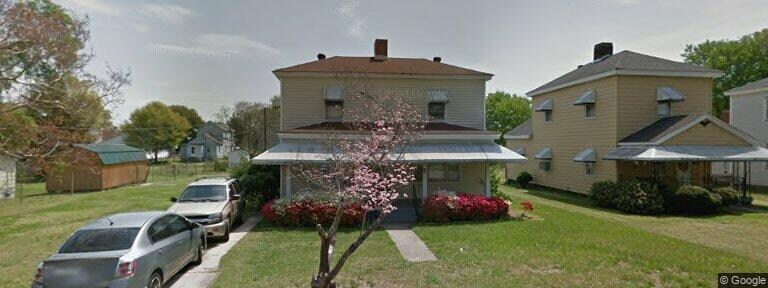 Primary Photo - 212 Monroe St
