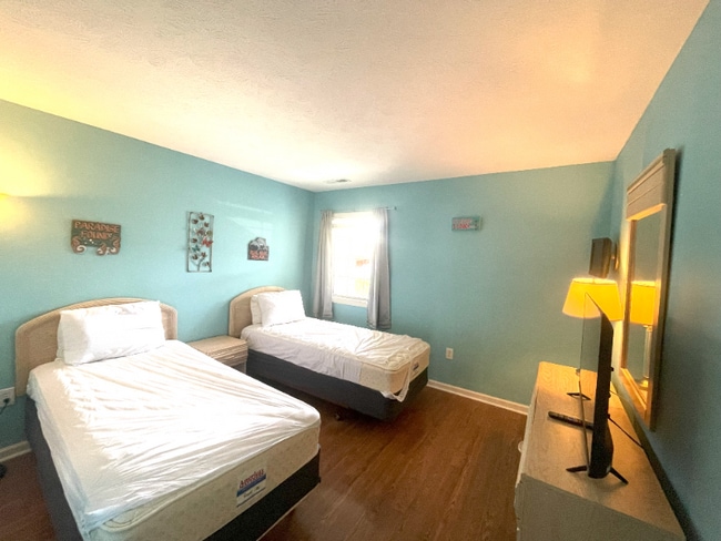 Foto del edificio - 517 White River Dr