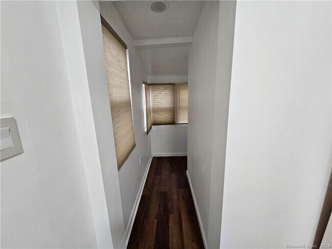 Foto del edificio - 142 Holroyd St