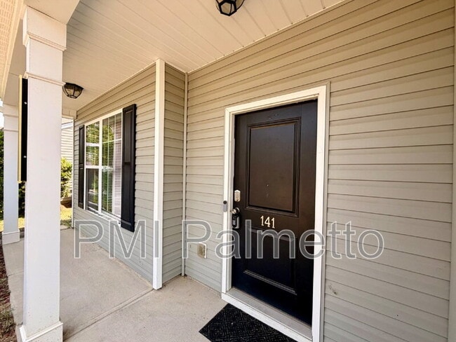 Building Photo - 141 Hay Meadow Ln
