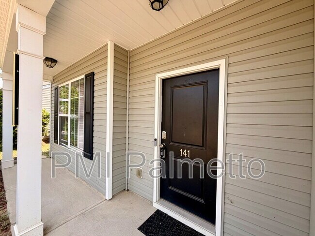 Foto del edificio - 141 Hay Meadow Ln