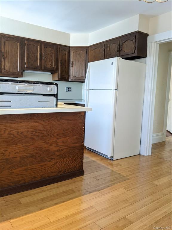 Building Photo - 109 Park Ave