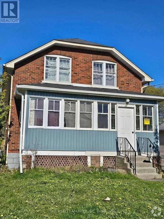 Building Photo - 287 Verdun Rd