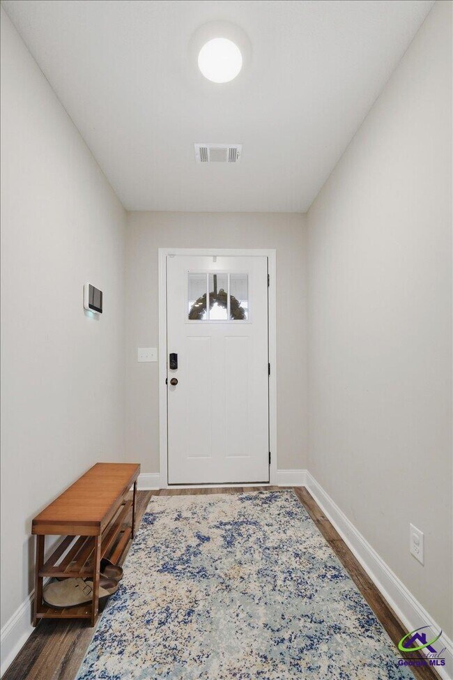 Foto del edificio - 103 Hawks Rdg Trce