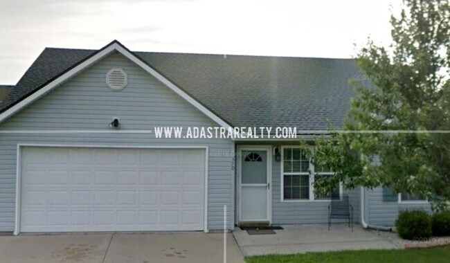 Foto del edificio - Very Nice Ranch Home in Gardner-Available in MAY!!
