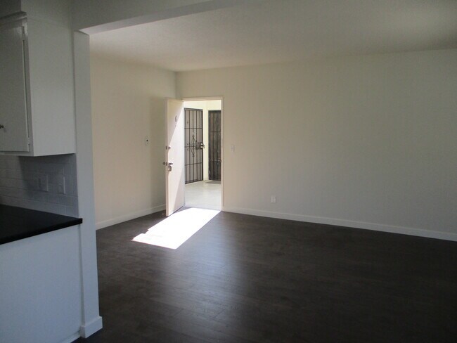 Building Photo - 3634 Hughes Ave