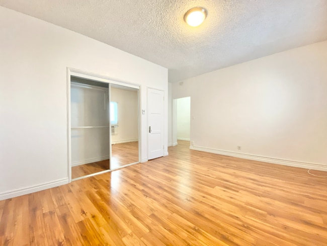 Interior Photo - Harvard Hill Apartments