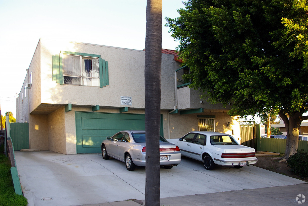 Building Photo - 4325 Felton St