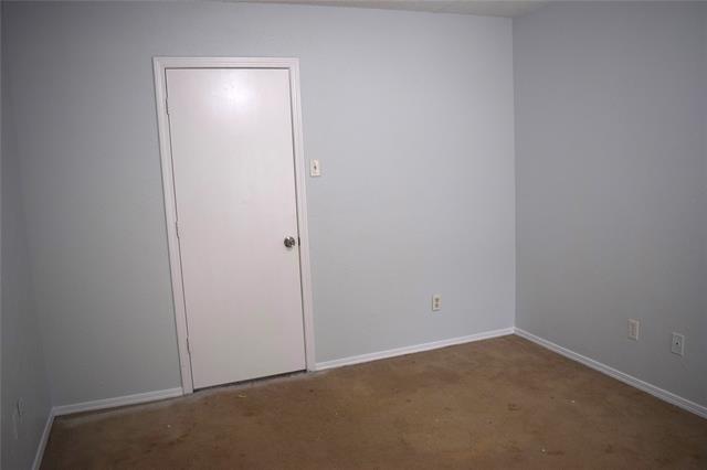 Foto del edificio - 8618 Holly St