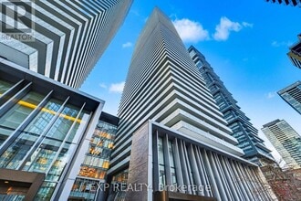 Building Photo - 50 Charles St E