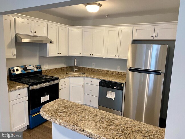 Foto del edificio - 2818A Auburn Ct