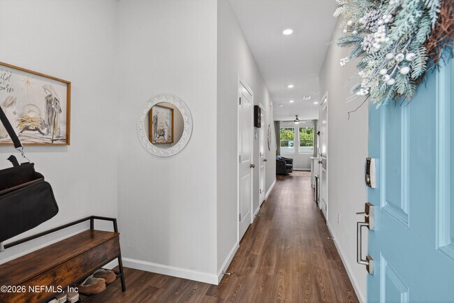 Foto del edificio - 14532 Macadamia Ln