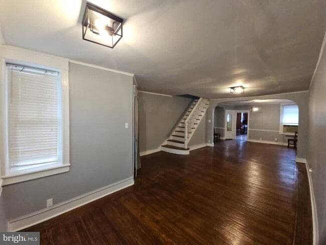 Building Photo - 5736 Woodcrest Ave