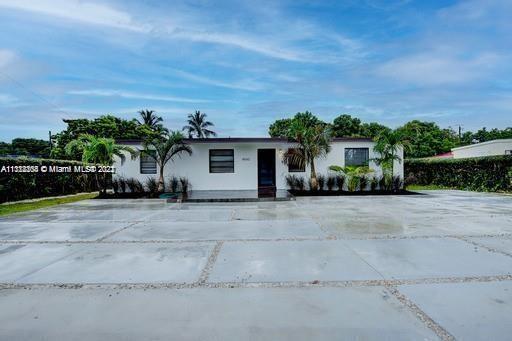 Foto del edificio - 4940 SW 98th Pl