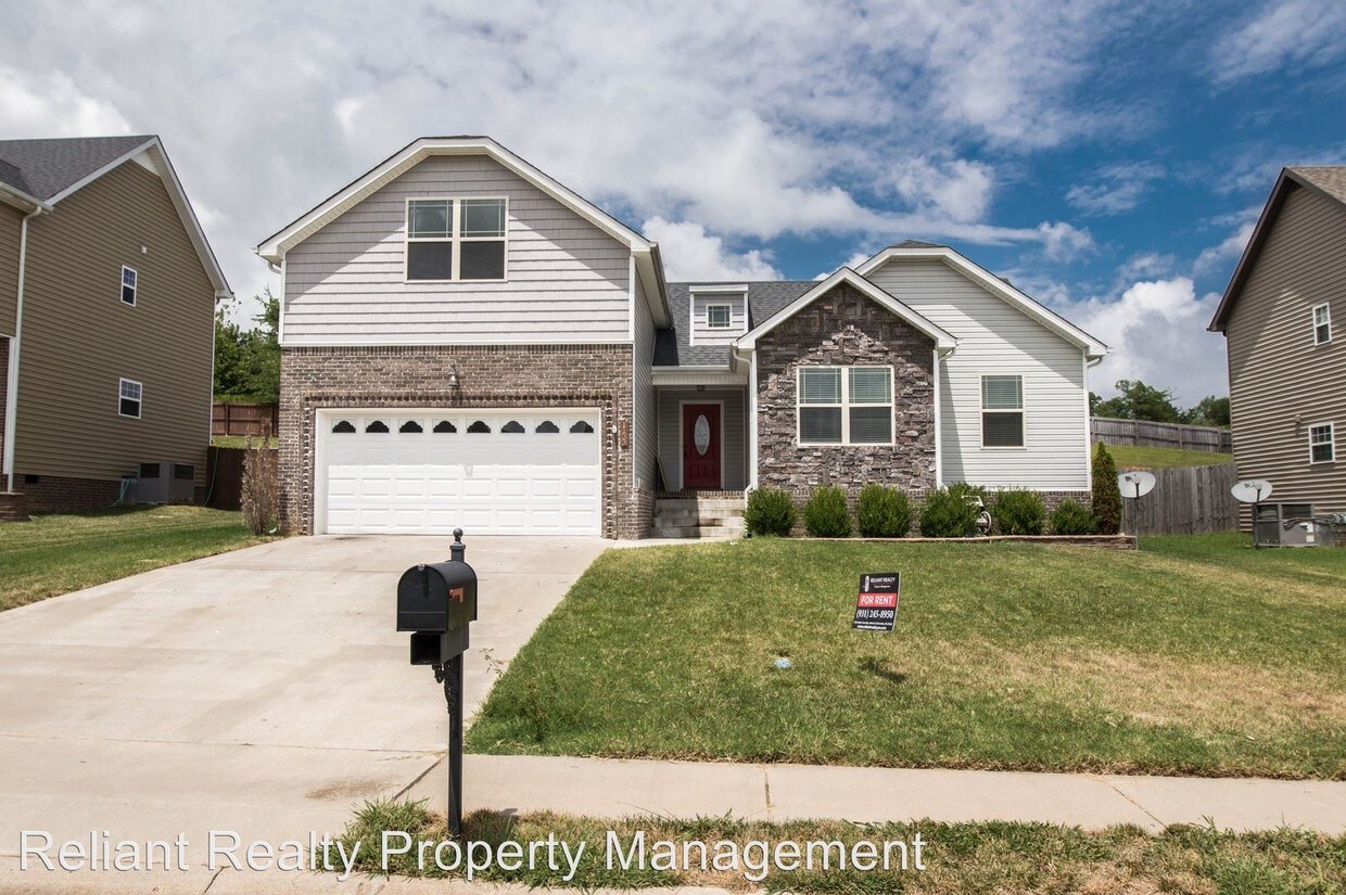 3 br, 2 bath House 1133 Ishee Drive House for Rent in Clarksville