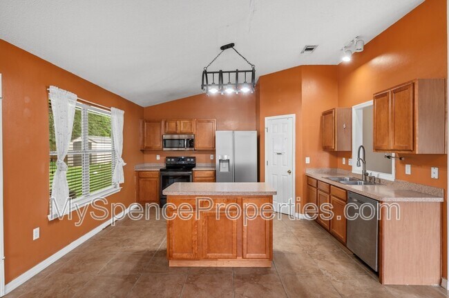 Foto del edificio - 3140 Border Creek Dr