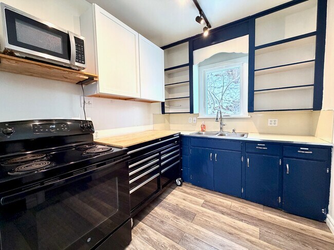 Foto del edificio - 924 Electric Ave