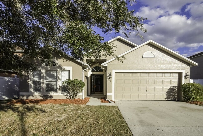 Building Photo - 11821 Pethrick Dr