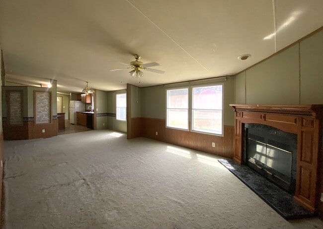 Building Photo - 2776 County Road 3430