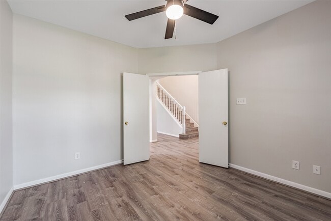 Foto del edificio - 5115 Cherrywood Ct
