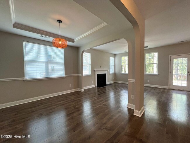 Building Photo - 188 Sandy Springs Rd