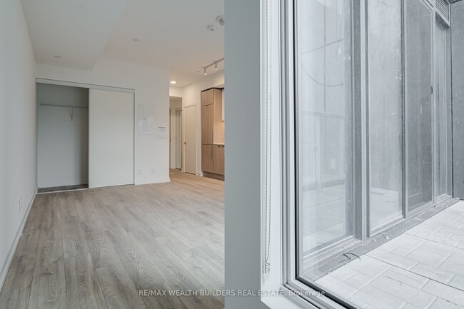 Building Photo - 2020 Bathurst St
