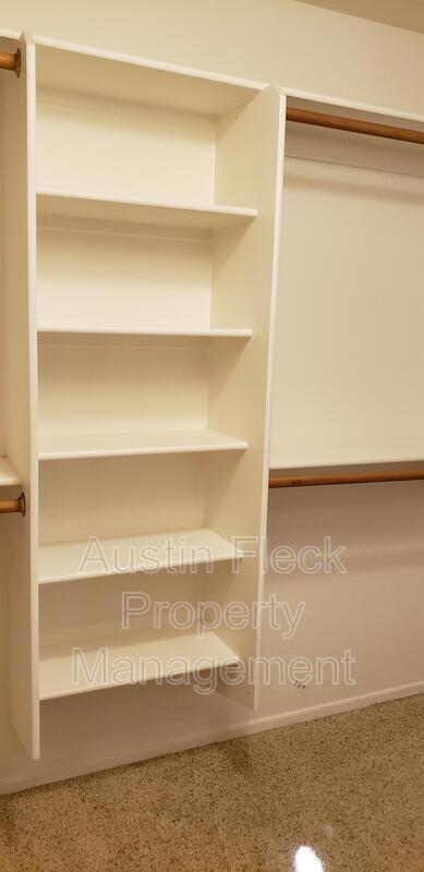 Building Photo - 1151 E Pony Ln