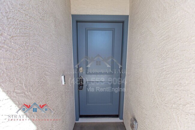 Foto del edificio - 1330 W Hess Ave
