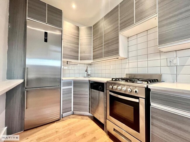 Photo - 3 bedroom in Brooklyn NY 11222 Apartment