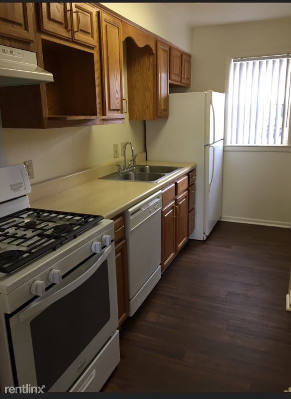 Foto del edificio - 8343 O'Conner Cres