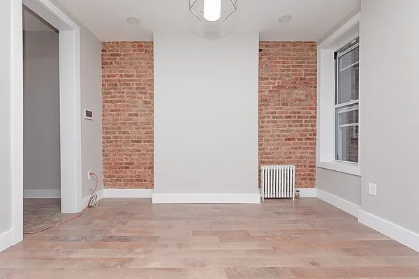 Building Photo - 206 Sumpter St