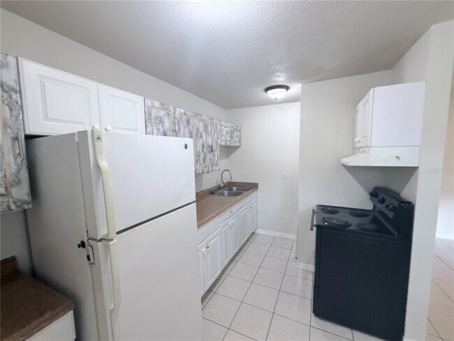 Foto del edificio - 507 Twin Pines Ln