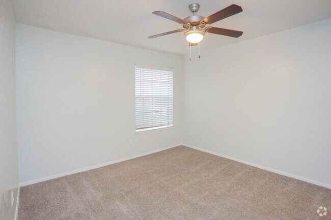 1HAB, 1BA - 637SF - Fairwood - Pleasant Creek Apartments