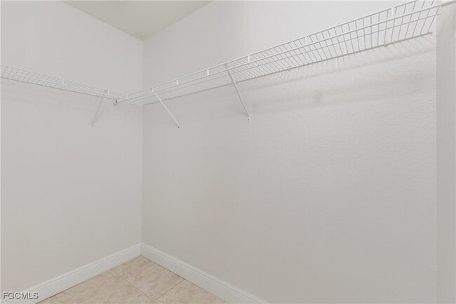 Building Photo - 152 NW 6th Ave