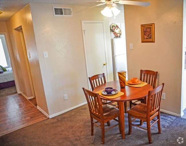 Summerwood Apartments Rentals Irving, TX