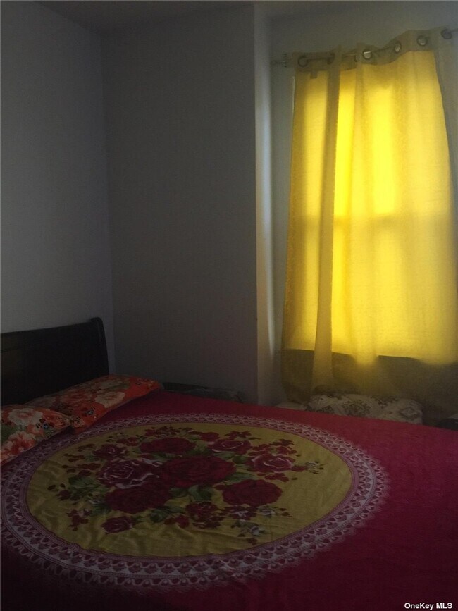 Foto del edificio - 90-52 185th St