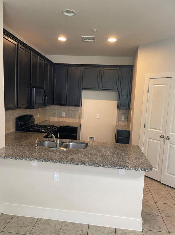 Foto del edificio - 2212 Creekside Ln