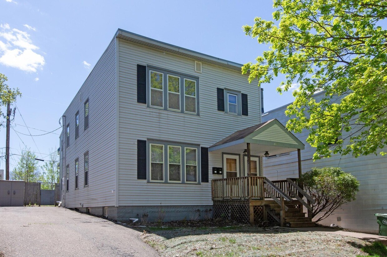 1550 Selby Ave Unit 1, Saint Paul, MN 55104 Apartments in Saint Paul