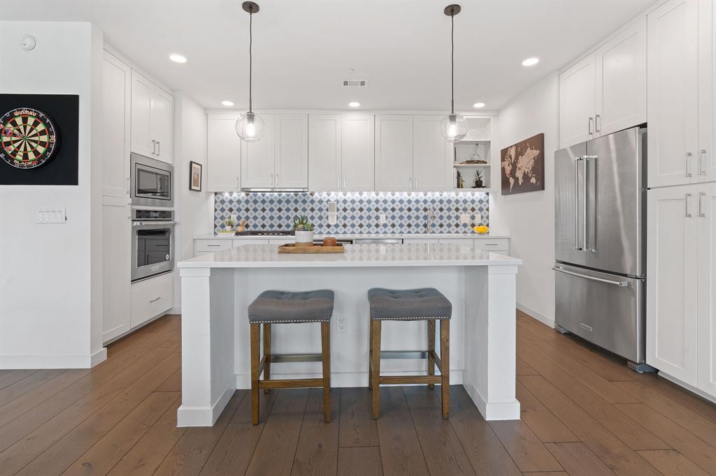 Foto principal - 900 S 1st St