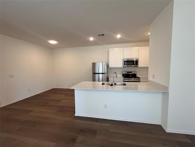 Foto del edificio - 302 Aaran Way