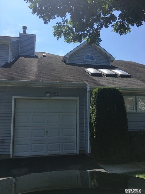Building Photo - 142 Hampton Vista Dr