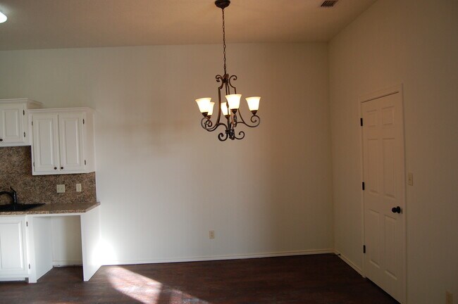 Foto del edificio - 4806 66th St