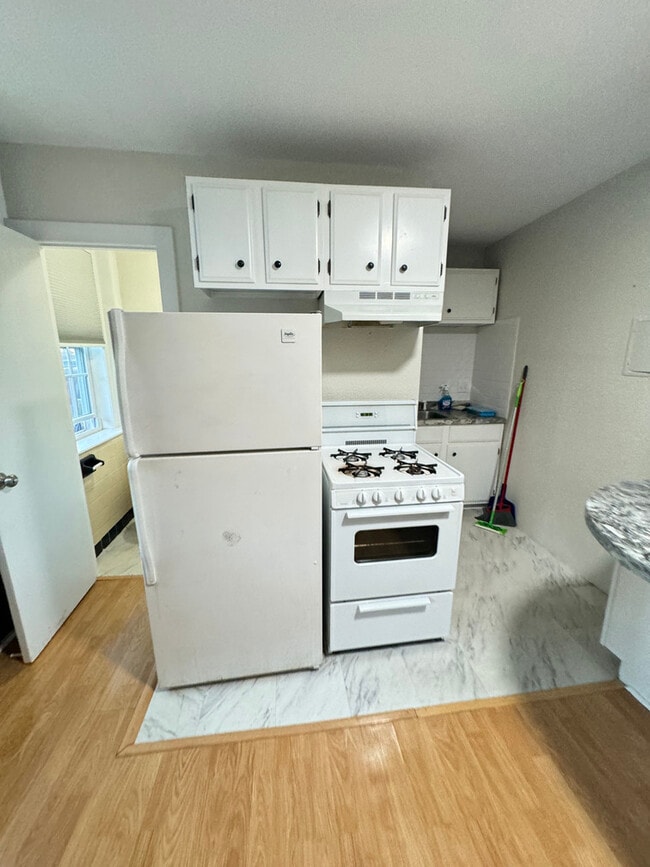 Photo - 10 Henchman St Townhome