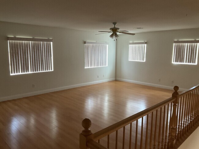 Foto del edificio - 7949 Mosaic Harbor Ave