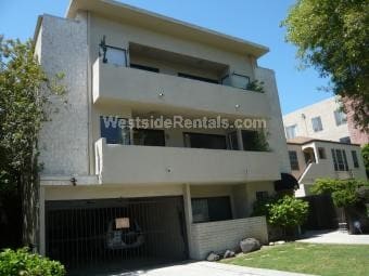 Primary Photo - 1331 Roxbury Dr